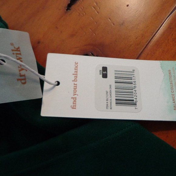 FIRM NWT Balance Collection Dry-wik Cropped Leggings Hunter Green S - Picture 4 of 16